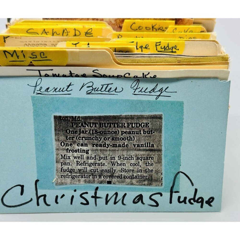 Vintage Metal Recipe Box Including Handwritten Clipped Recipes Index Cards - Picture 9 of 10